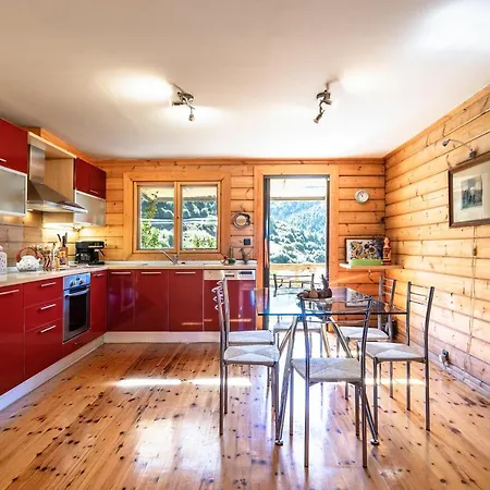 Luxury On Mountain With Great View Chalet Kalavryta