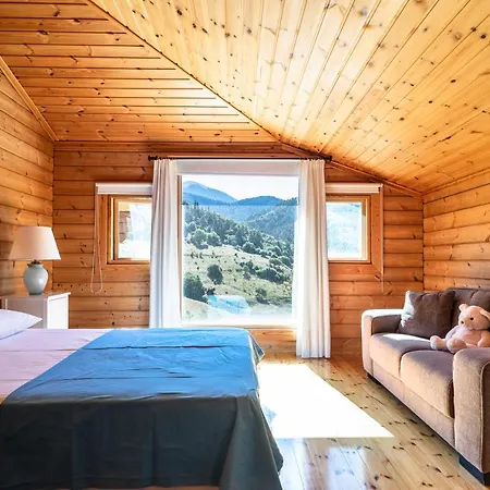 Luxury Chalet Villa, Kalavryta