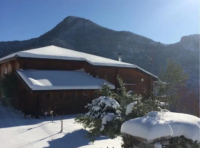 شاليه Luxury Chalet Villa On Mountain Top In Kalavryta With Amazing View كالافريتا