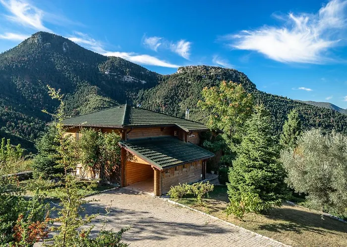 Luxury Chalet Villa On Mountain Top In Kalavryta With Amazing View *